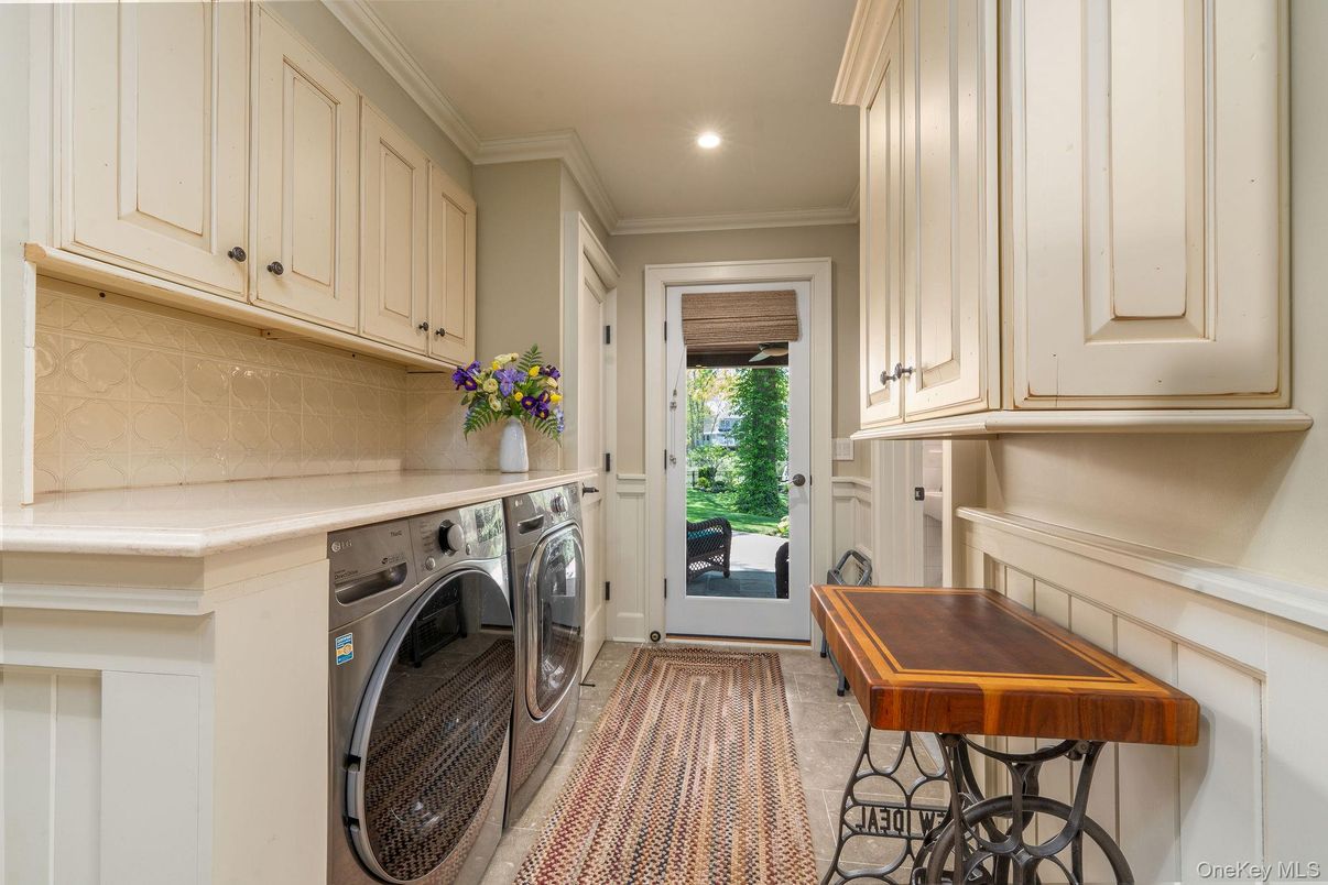 Interior, Recessed Lighting, Washer
