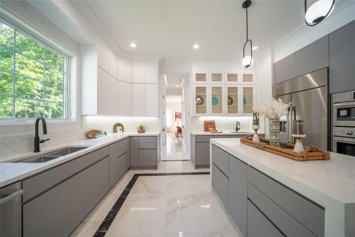 Interior, Kitchen, Marble, Pendant Lights, Recessed Lighting