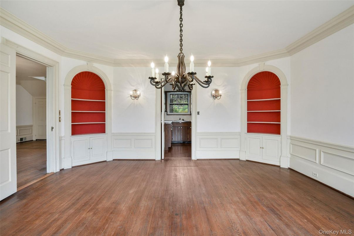 Chandelier, Empty room, Interior, Wood Texture Flooring