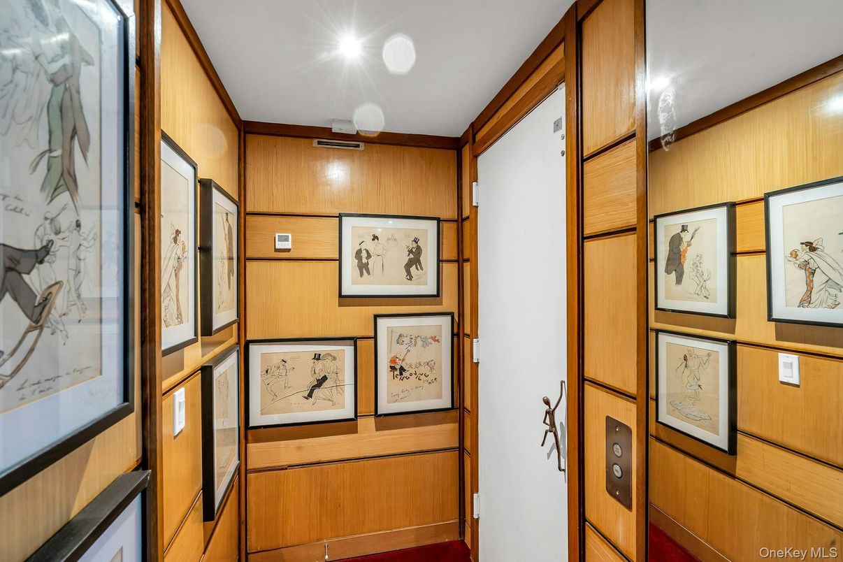 Interior, Recessed Lighting, Wooden Walls