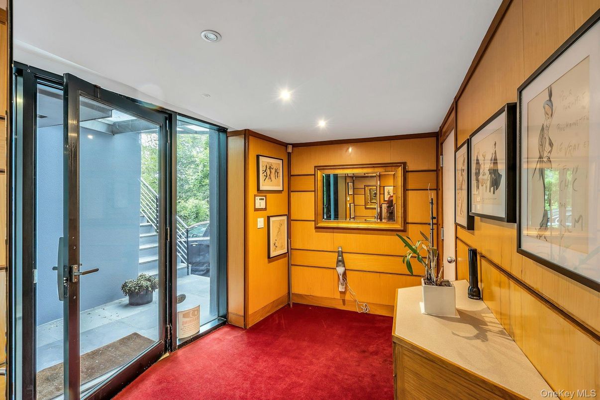 Interior, Recessed Lighting
