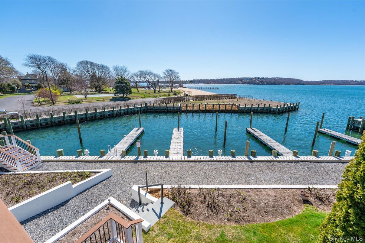 Exterior, Water
