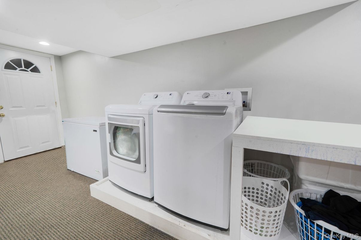 Interior, Recessed Lighting, Washer