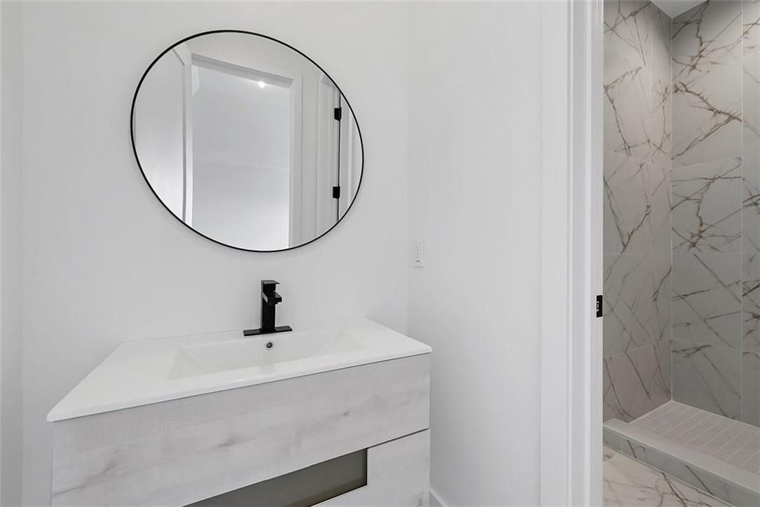 Bathroom, Interior, Marble, Marble Walls