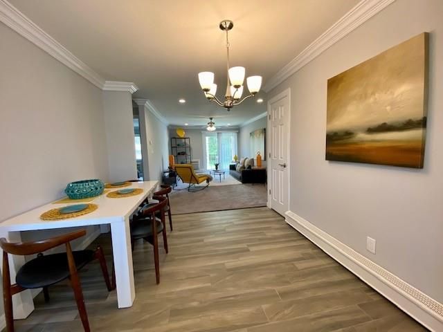 Chandelier, Dining room, Interior, Living room, Pendant Lights, Recessed Lighting, Wood Texture Flooring