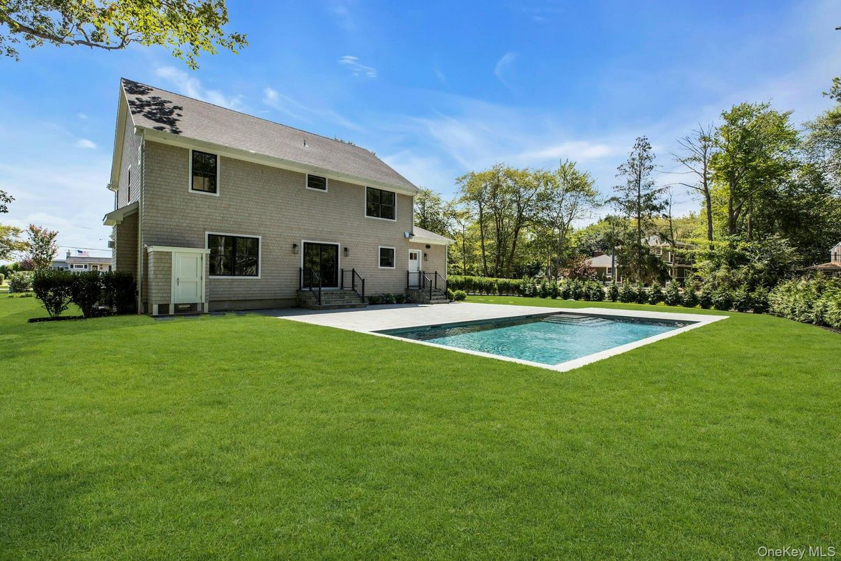 Backyard, Exterior, Pool