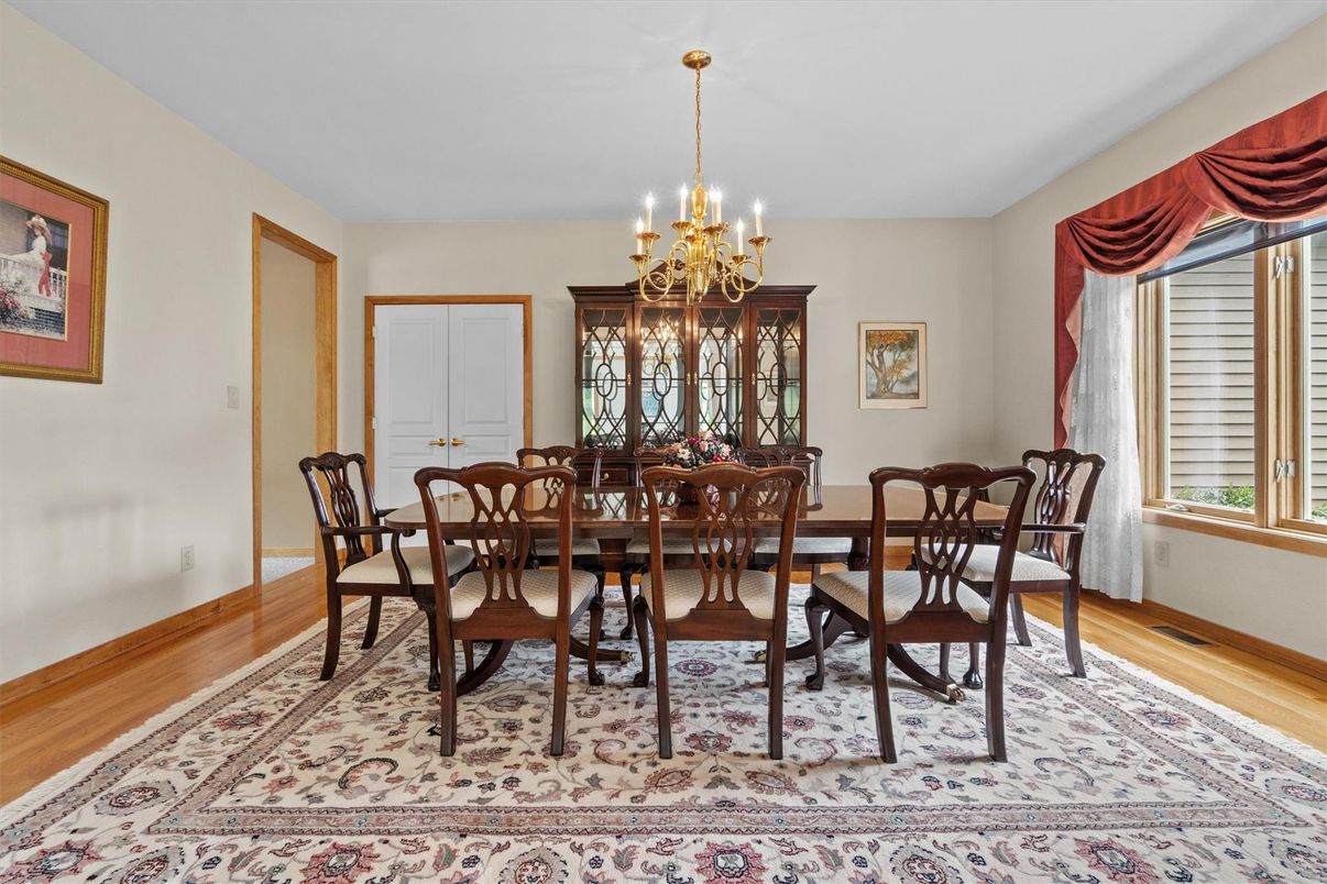 Chandelier, Dining room, Interior, Wood Texture Flooring