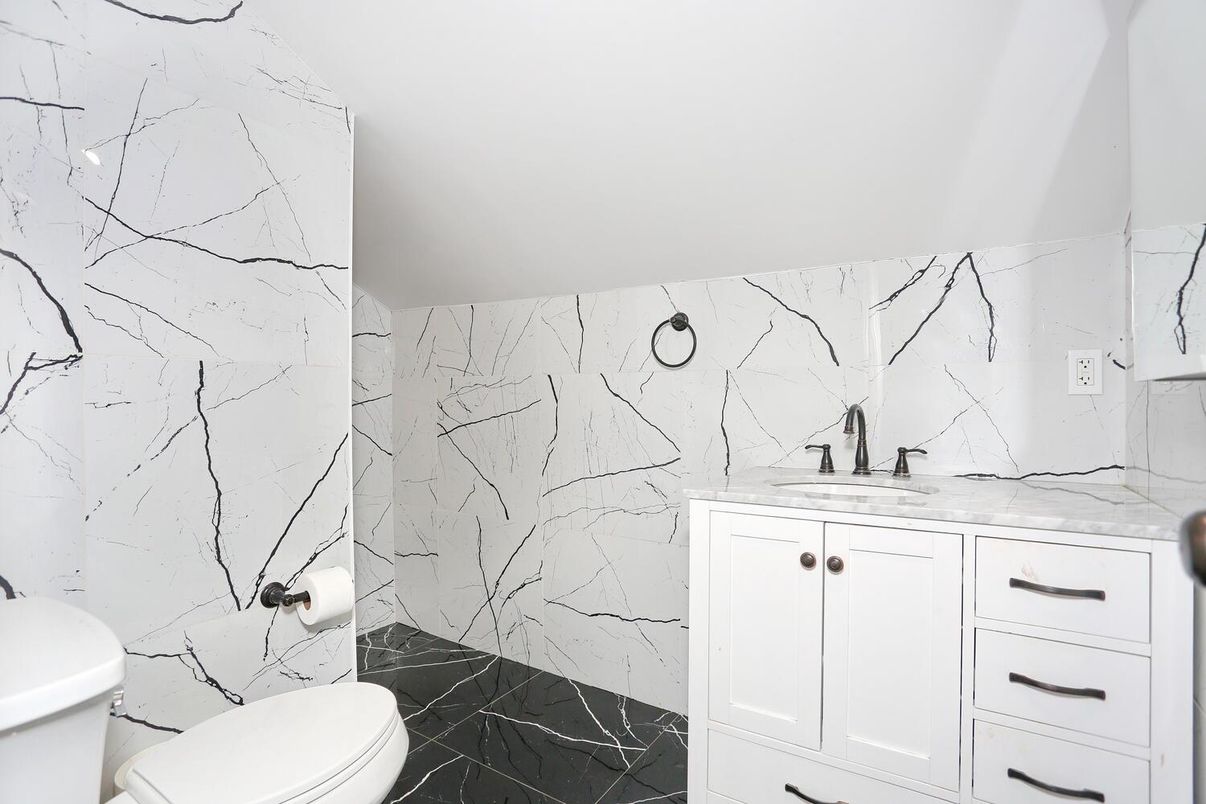 Bathroom, Interior, Marble, Marble Walls