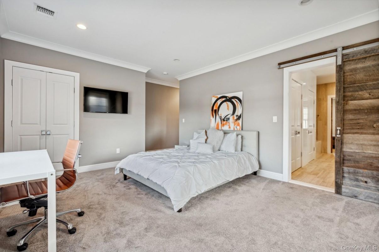 Bedroom, Home Office, Interior, Recessed Lighting