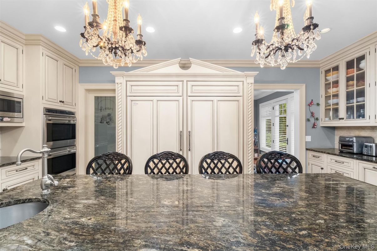 Chandelier, Dining room, Interior, Kitchen, Recessed Lighting