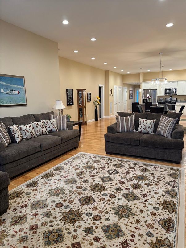 Interior, Kitchen, Living room, Pendant Lights, Recessed Lighting, Stainless Steel Appliances, Wood Texture Flooring