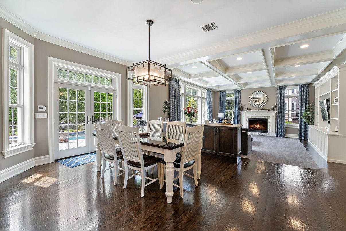 Chandelier, Dining room, Fireplace, Interior, Pendant Lights, Recessed Lighting, Wood Texture Flooring