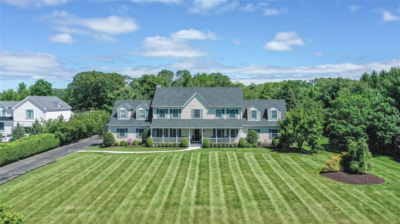Backyard, Exterior, Facade, Georgian