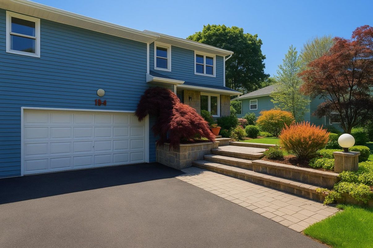 Attached, Exterior, Facade, Raised Ranch