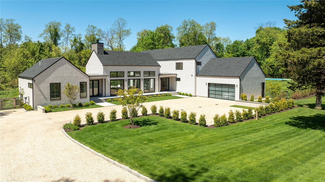 Attached, Backyard, Exterior, Facade, Farmhouse