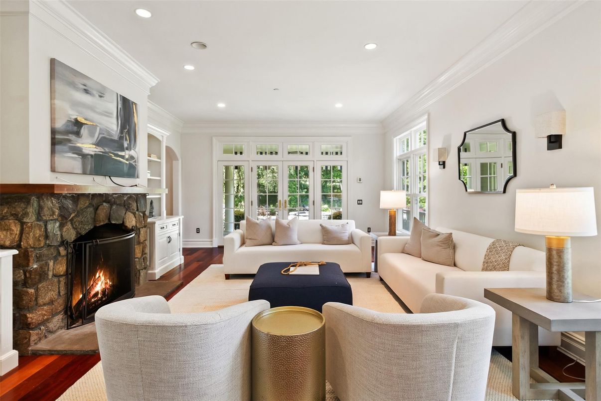 Fireplace, Interior, Living room, Recessed Lighting, Wood Texture Flooring