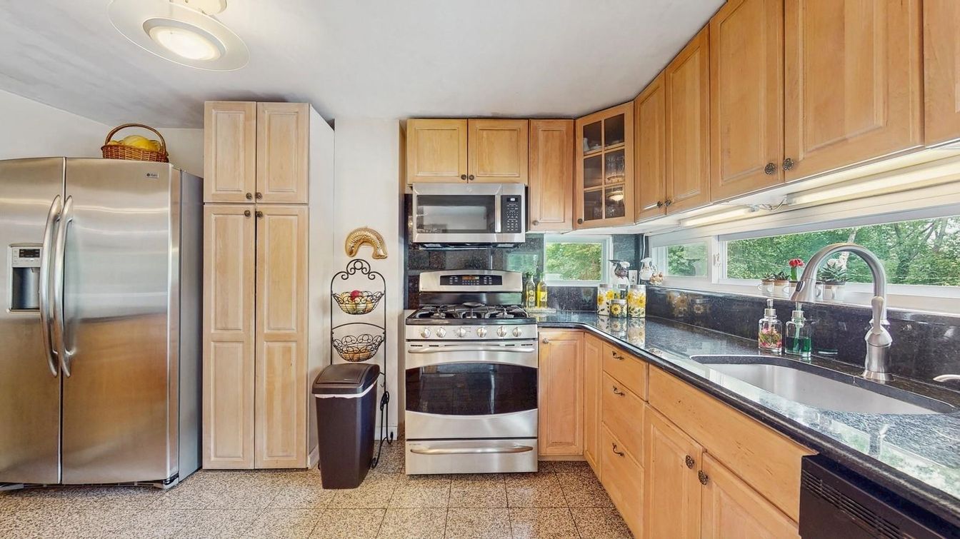 Interior, Kitchen, Stainless Steel Appliances