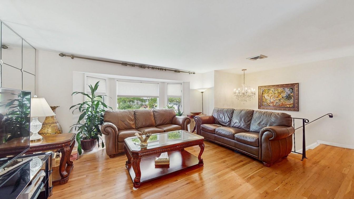 Chandelier, Interior, Living room, Wood Texture Flooring