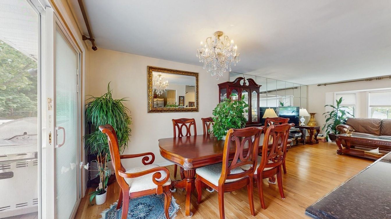 Chandelier, Dining room, Interior, Living room, Wood Texture Flooring