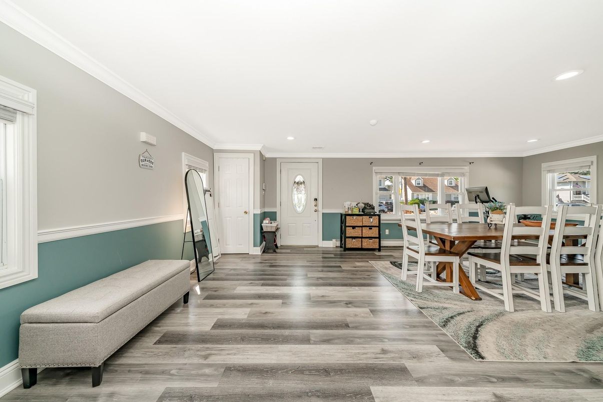 Dining room, Interior, Recessed Lighting, Wood Texture Flooring