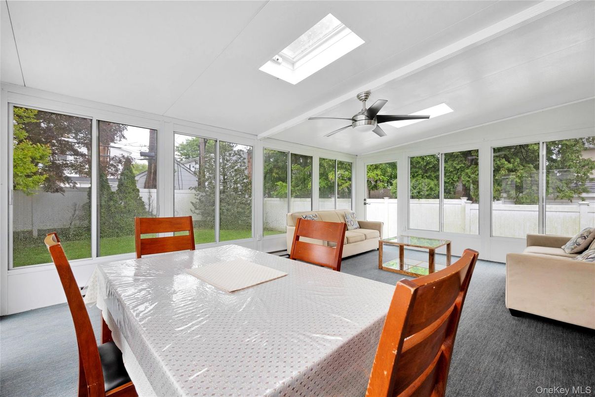 Dining room, Interior, Living room, Sun Room