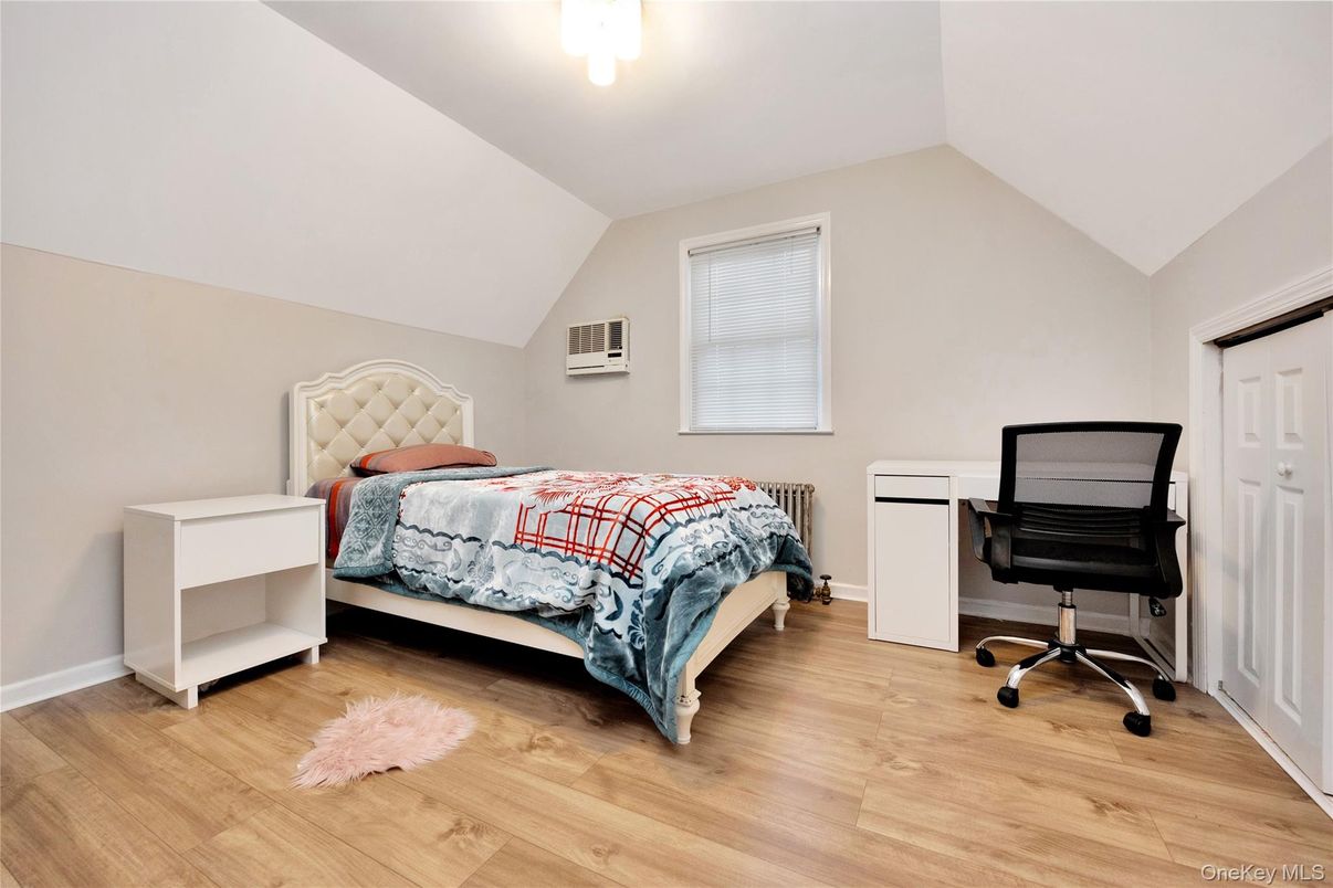 Bedroom, Home Office, Interior, Wood Texture Flooring