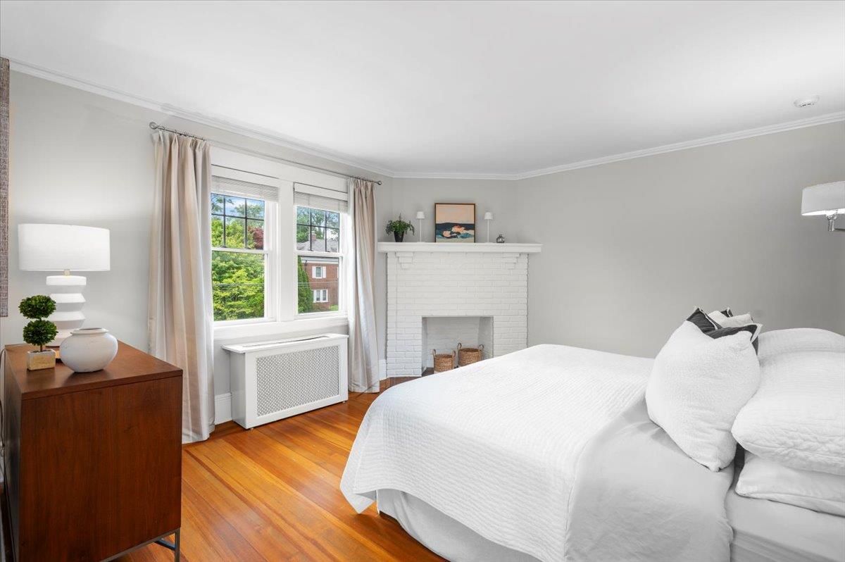 Bedroom, Fireplace, Interior, Wood Texture Flooring