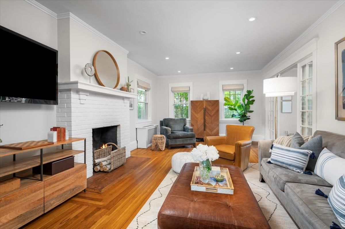 Fireplace, Interior, Living room, Recessed Lighting, Wood Texture Flooring