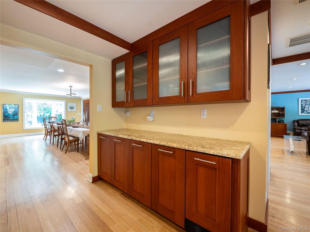 Chandelier, Dining room, Interior, Pendant Lights, Recessed Lighting, Wood Texture Flooring