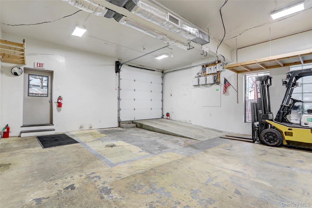 Fitness Equipment, Garage, Interior