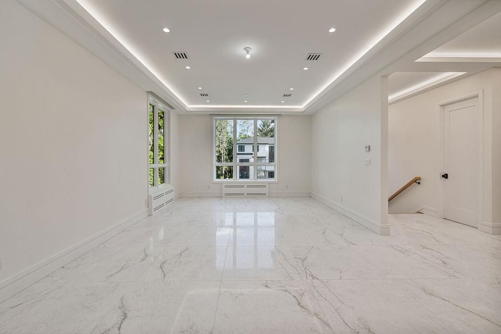 Empty room, Interior, Marble, Recessed Lighting