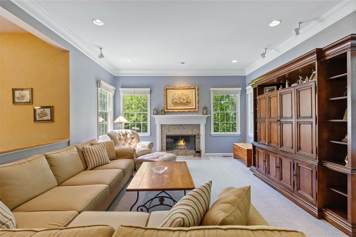 Fireplace, Interior, Living room, Recessed Lighting