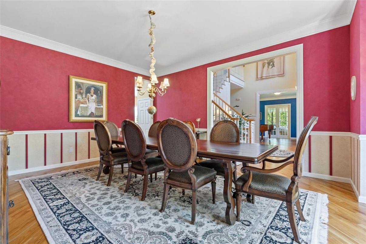 Chandelier, Dining room, Interior, Wood Texture Flooring