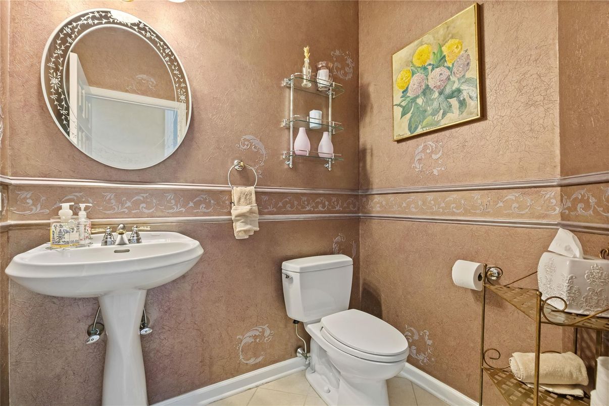 Bathroom, Interior
