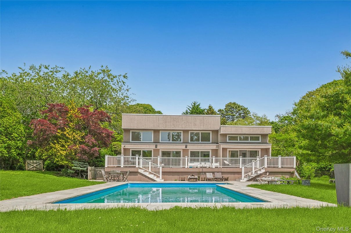 Backyard, Exterior, Pool