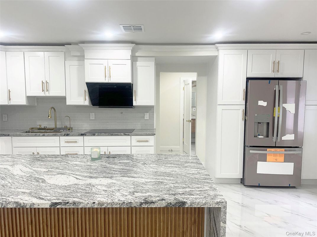 Interior, Kitchen, Marble, Recessed Lighting