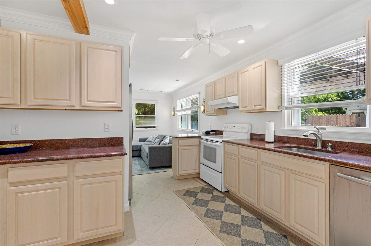 Interior, Kitchen, Living room, Recessed Lighting