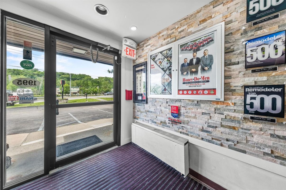 Interior, Recessed Lighting, Stone Walls