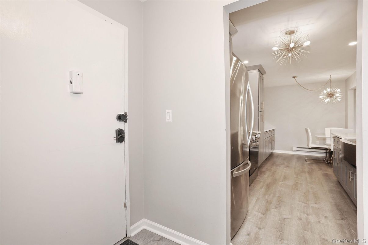 Chandelier, Interior, Pendant Lights, Recessed Lighting, Stainless Steel Appliances, Wood Texture Flooring