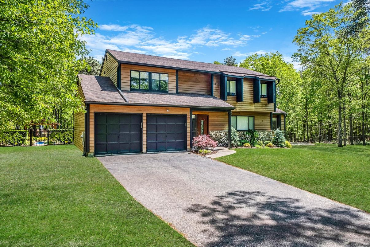 Attached, Backyard, Exterior, Facade, Raised Ranch