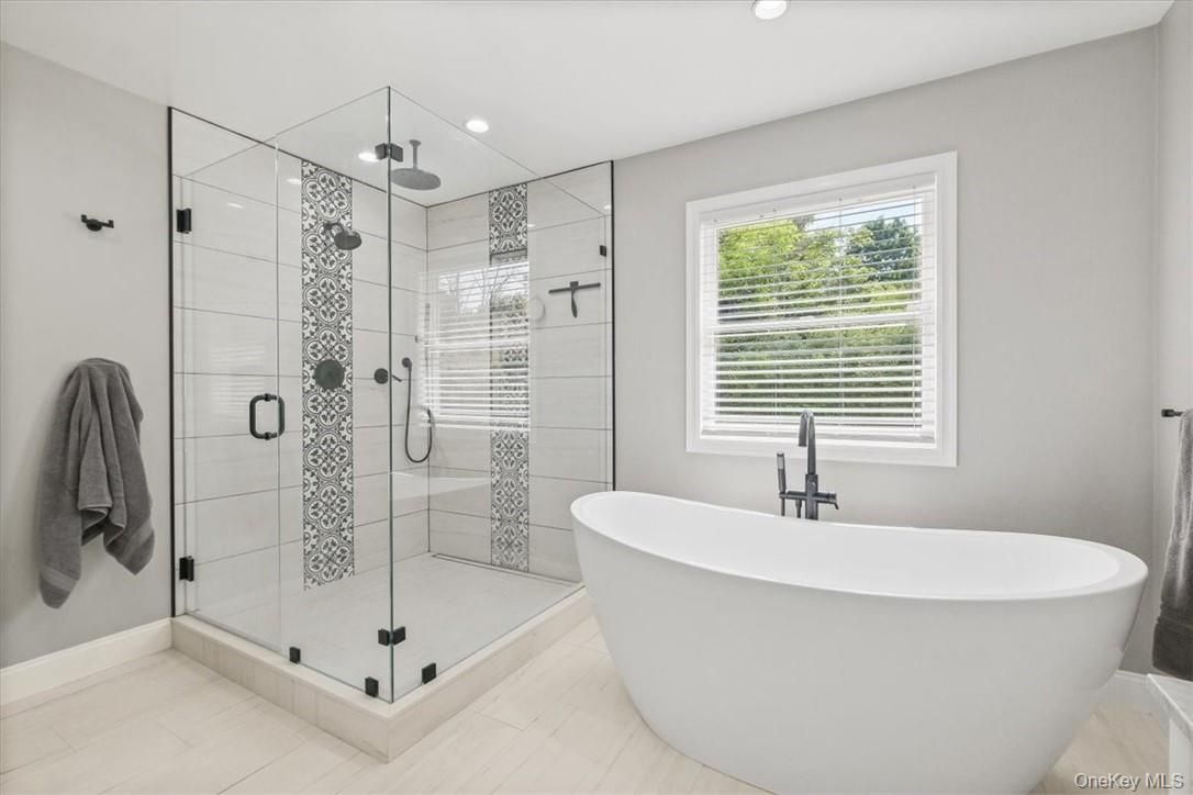 Bathroom, Free Standing Baths, Glass Shower, Interior, Recessed Lighting