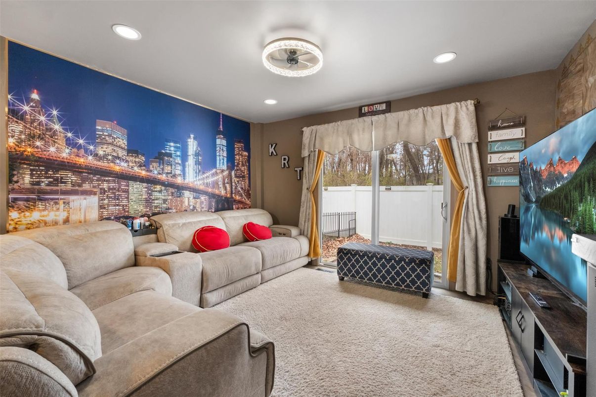 Interior, Living room, Recessed Lighting