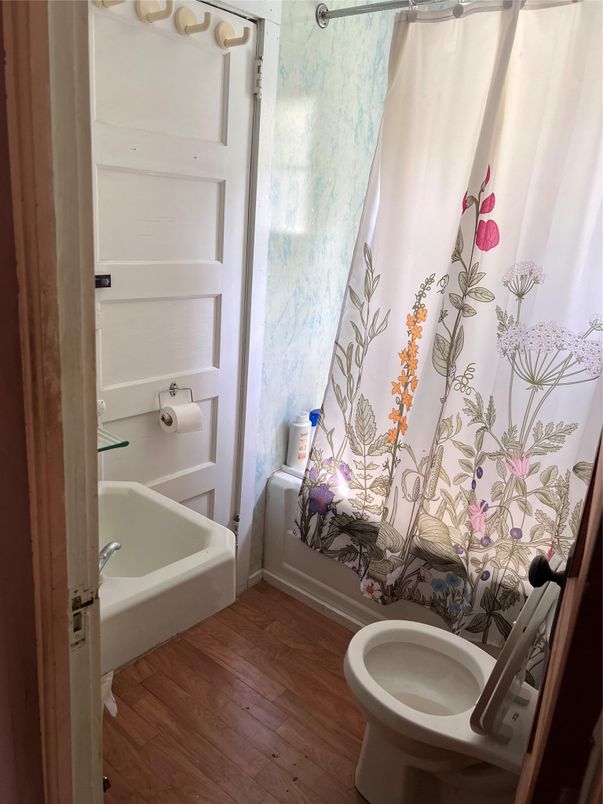 Bathroom, Interior, Wood Texture Flooring