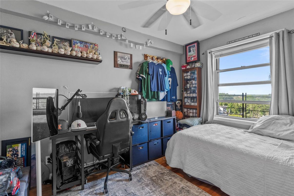 Bedroom, Home Office, Interior, Wood Texture Flooring