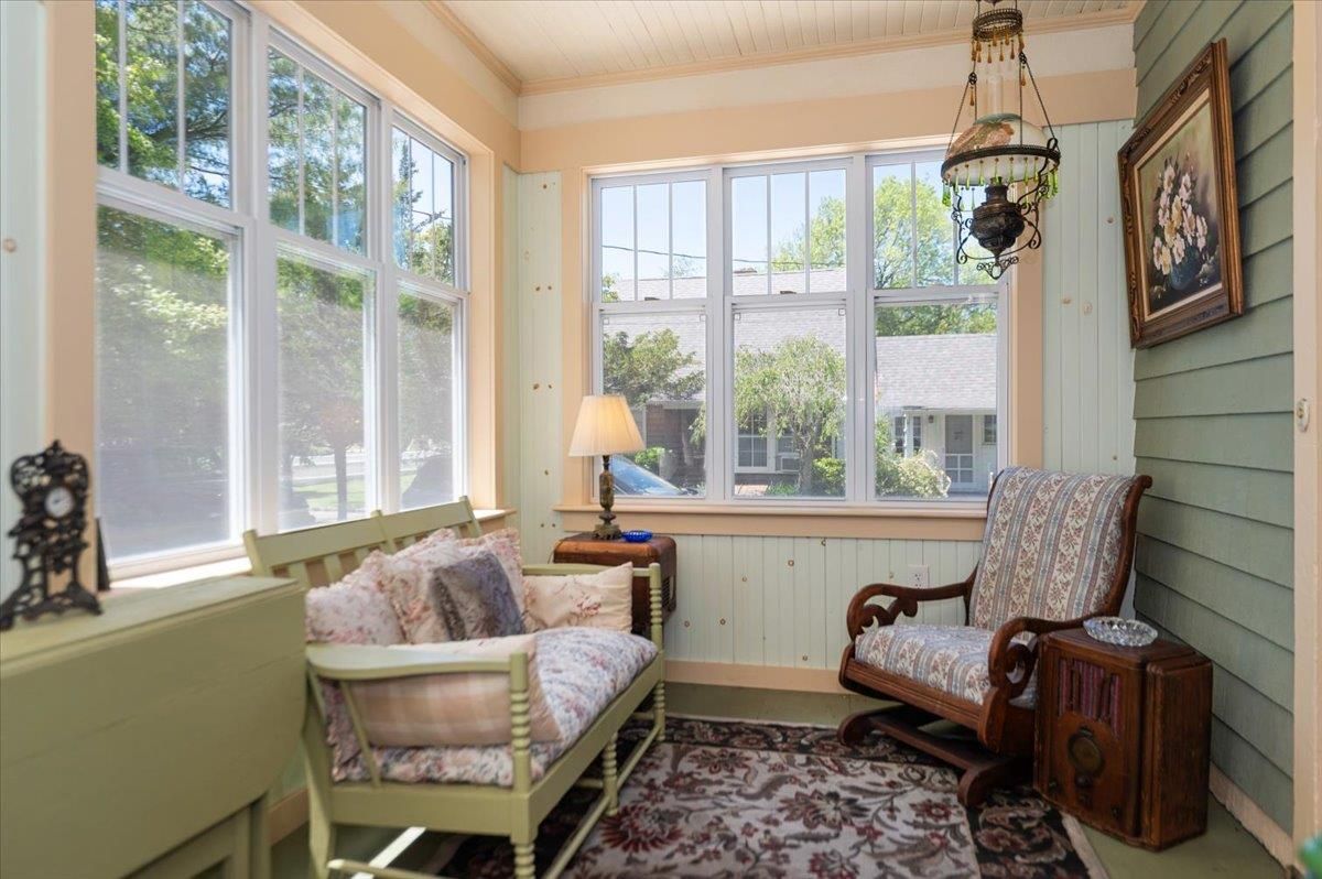 Interior, Pendant Lights, Sun Room