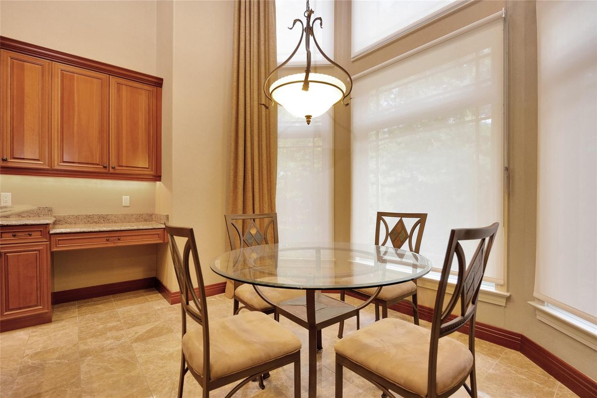 Dining room, Interior, Pendant Lights