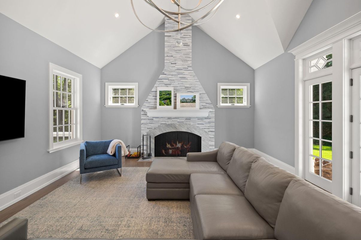 Fireplace, Interior, Living room, Recessed Lighting