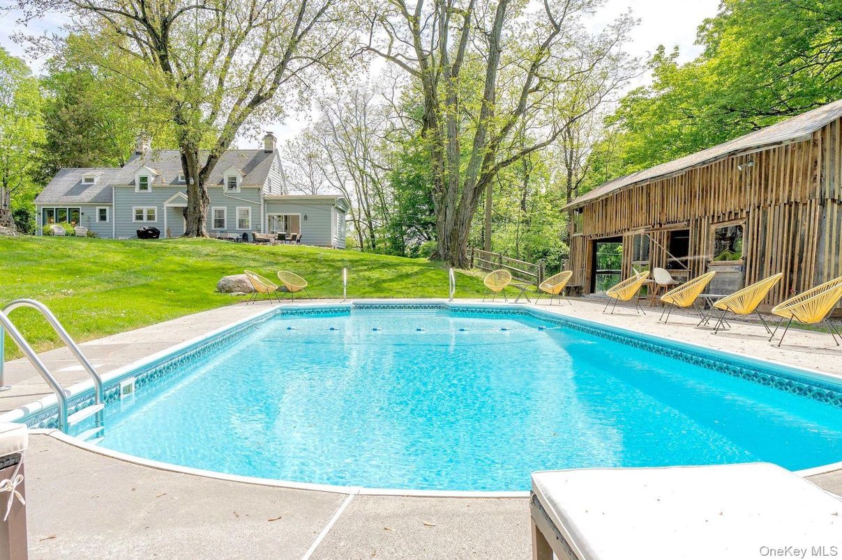 Backyard, Exterior, Pool