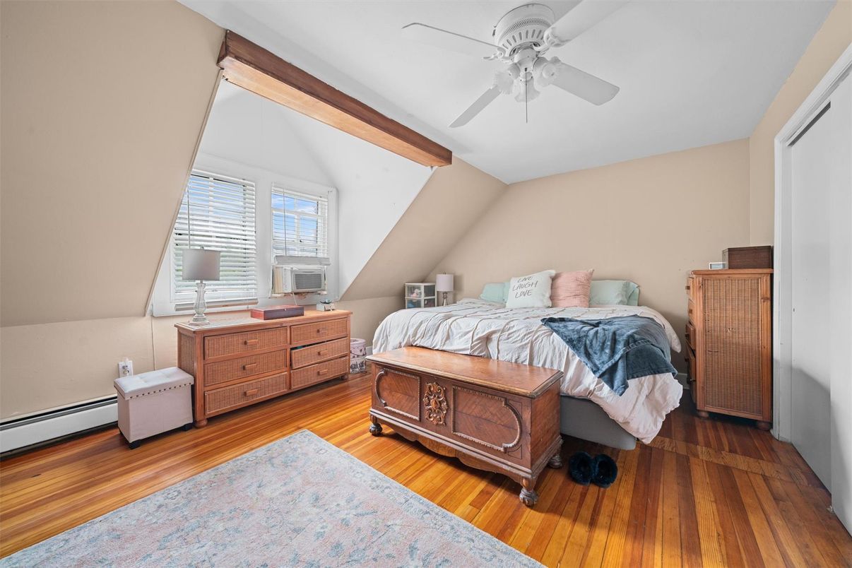 Bedroom, Interior, Wooden Beams, Wood Texture Flooring