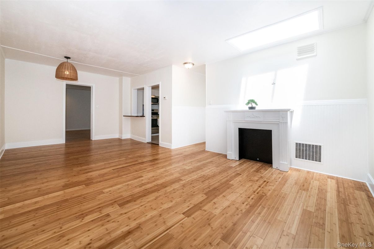 Empty room, Fireplace, Interior, Wood Texture Flooring